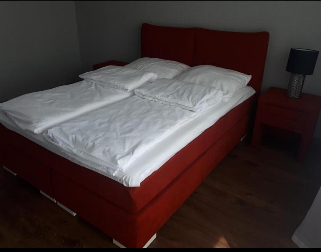 Apartament Blisko Centrum Miasta Жельона Гора Екстериор снимка